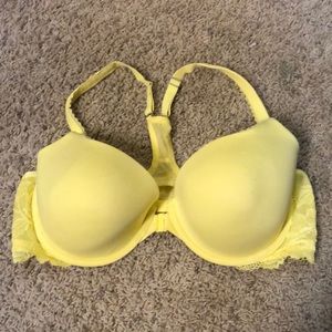 Victoria’s Secret Front-Clasp Bra
